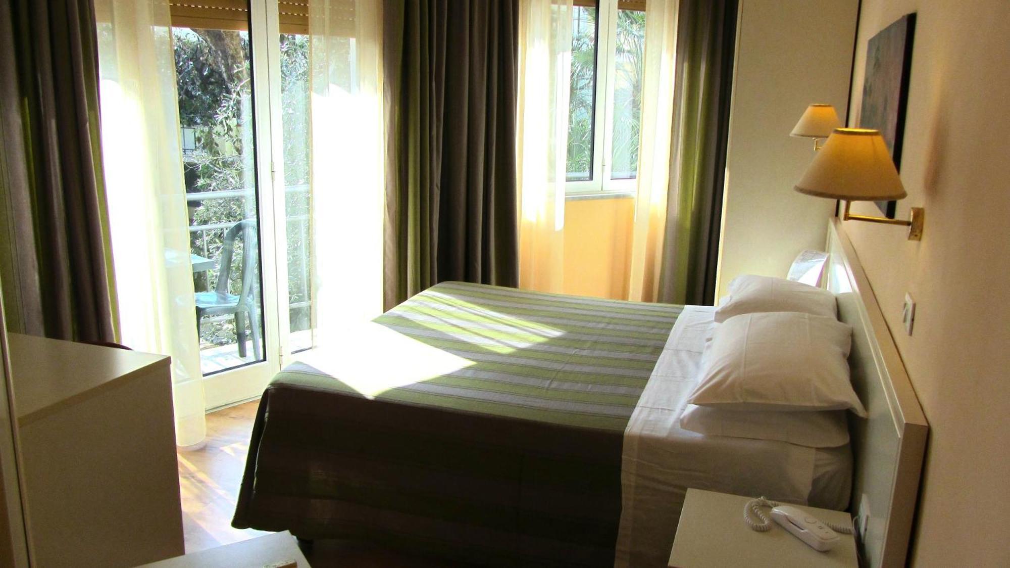 Hotel Ausonia Follonica Bilik gambar